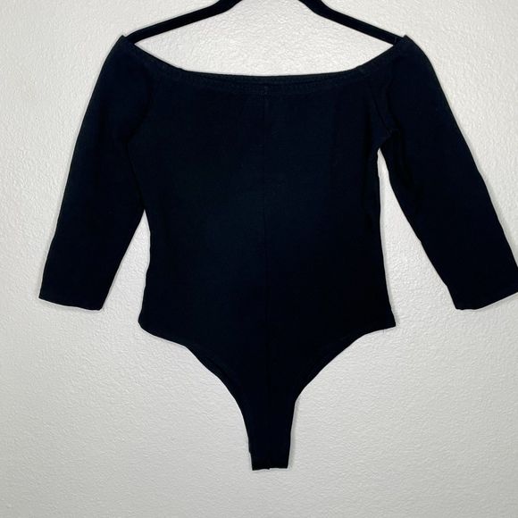 Lulus Like A Bird Black Off the Shoulder Bodysuit M - Picture 3 of 6